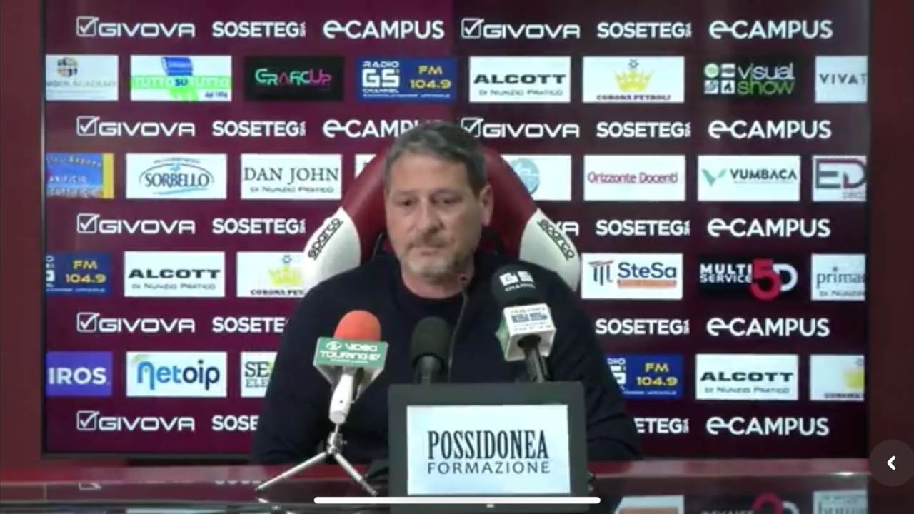 https://www.seried24.com/wp-content/uploads/2024/11/reggina-trocini.jpg