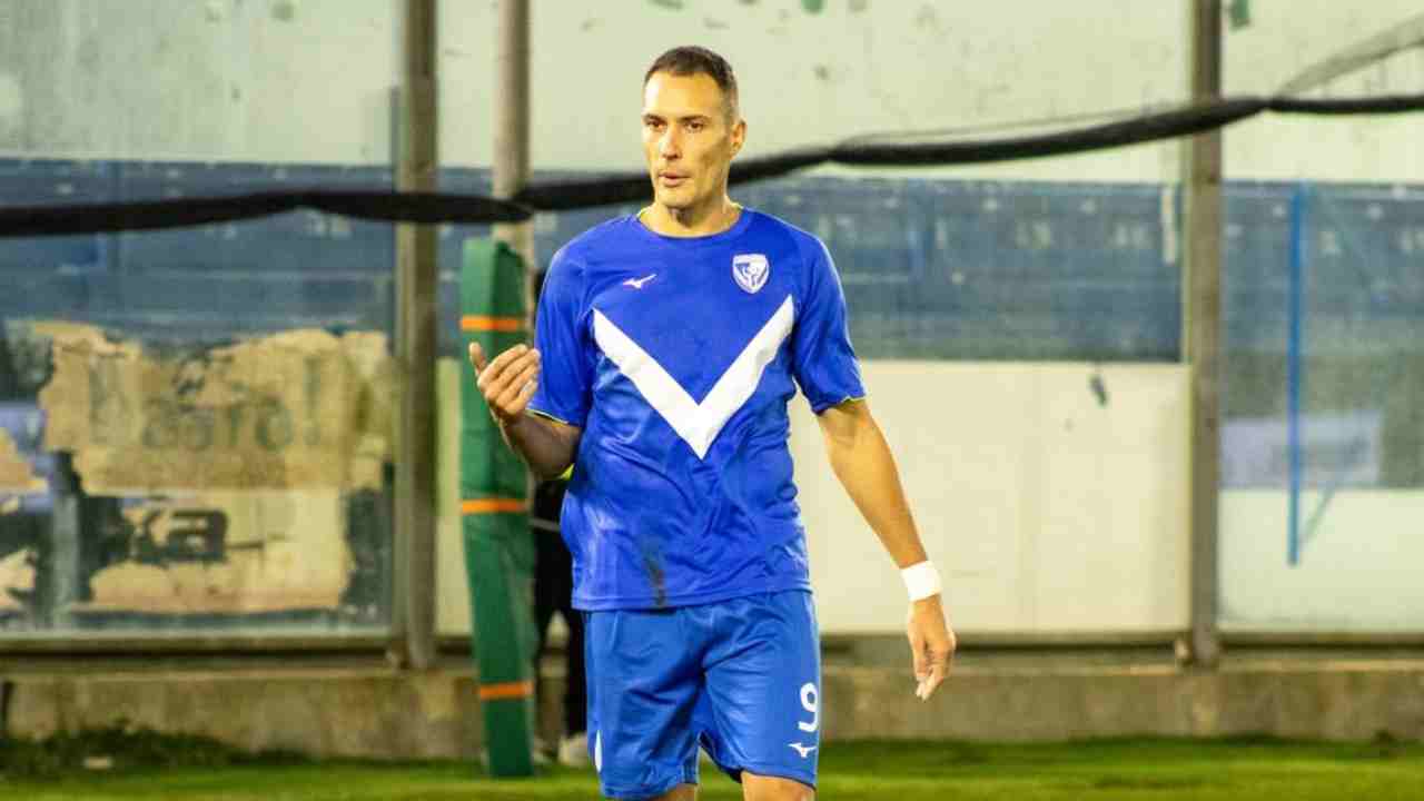 https://www.seried24.com/wp-content/uploads/2024/12/RAJKOVIC-BRINDISI-1.jpg