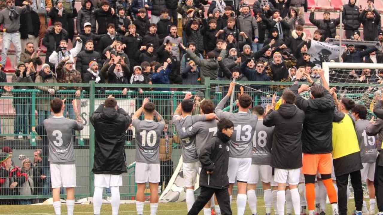 https://www.seried24.com/wp-content/uploads/2025/02/Alessandria-1.jpg